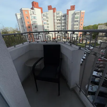 Apartment Rose Valley 3 Bedroom трёхкомнатная долина роз центр Chisinau