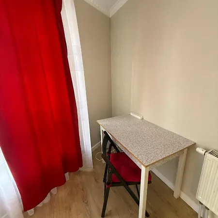 Rose Valley 3 Bedroom трёхкомнатная долина роз центр Apartment Chisinau